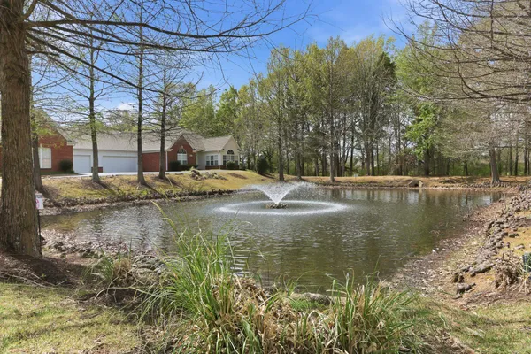 $409,900 | 20 Peyton Ridge Drive, Collierville, TN 38017