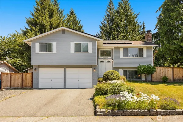 $905,000 | 15315 50th Avenue West, Edmonds, WA 98026