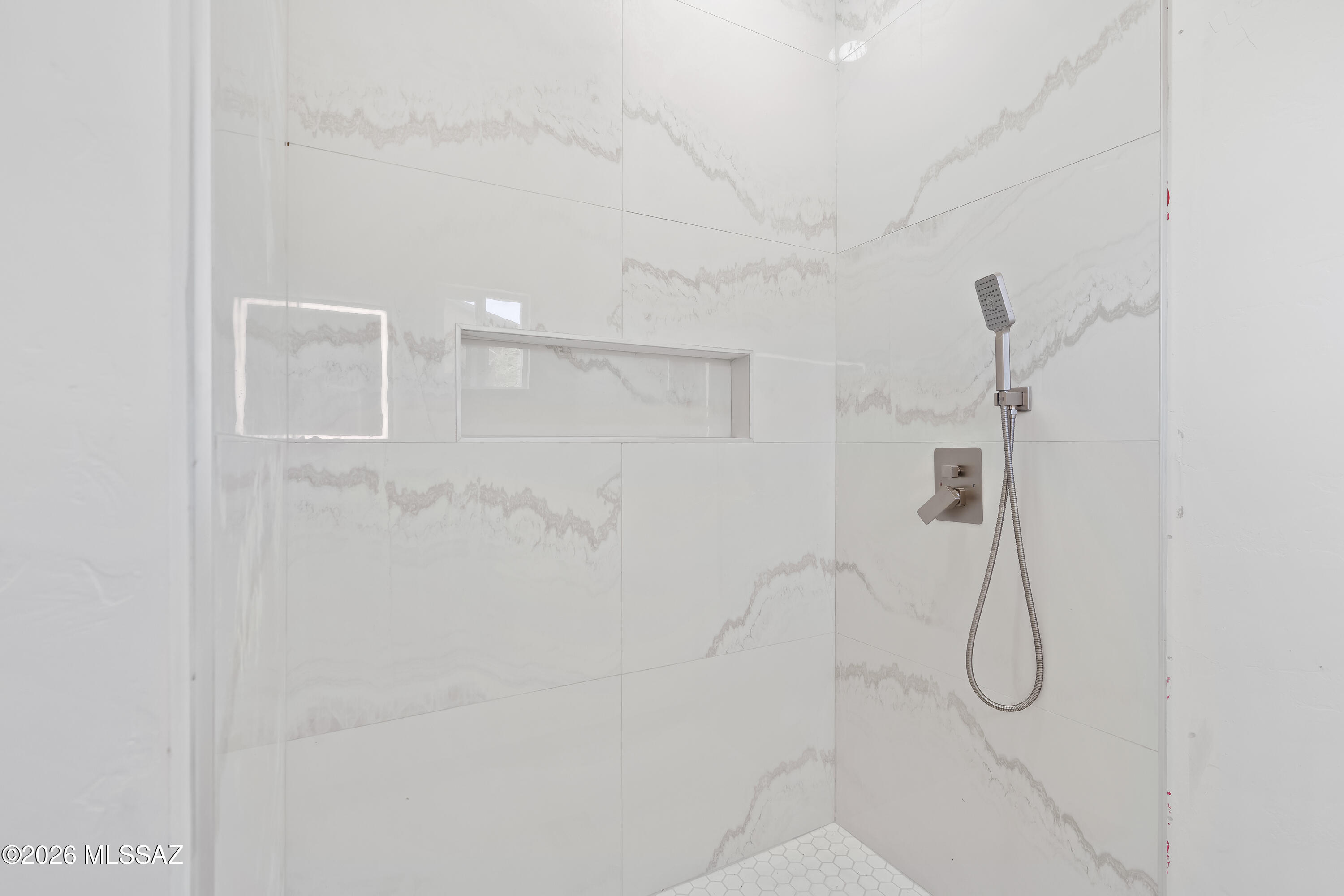 1708 Camino Rivera Rio Rico, AZ 85648 - Photo 19 of 29 2 Interiors-15