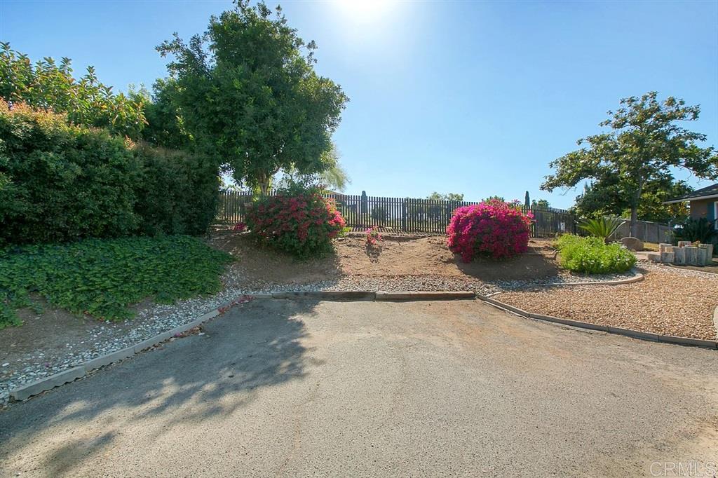 642 Cortez Avenue Vista, CA 92084 - Photo 17 of 25