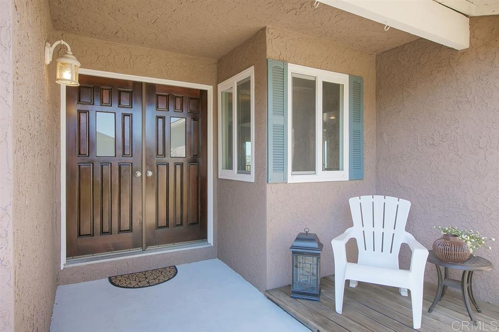 642 Cortez Avenue Vista, CA 92084 - Photo 3 of 25