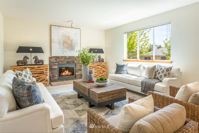 $585,000 | 4415 Northeast 2nd Lane, Renton, WA 98059