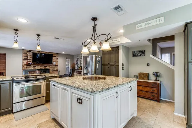 $475,000 | 3100 Dunes Court, Denton, TX 76209