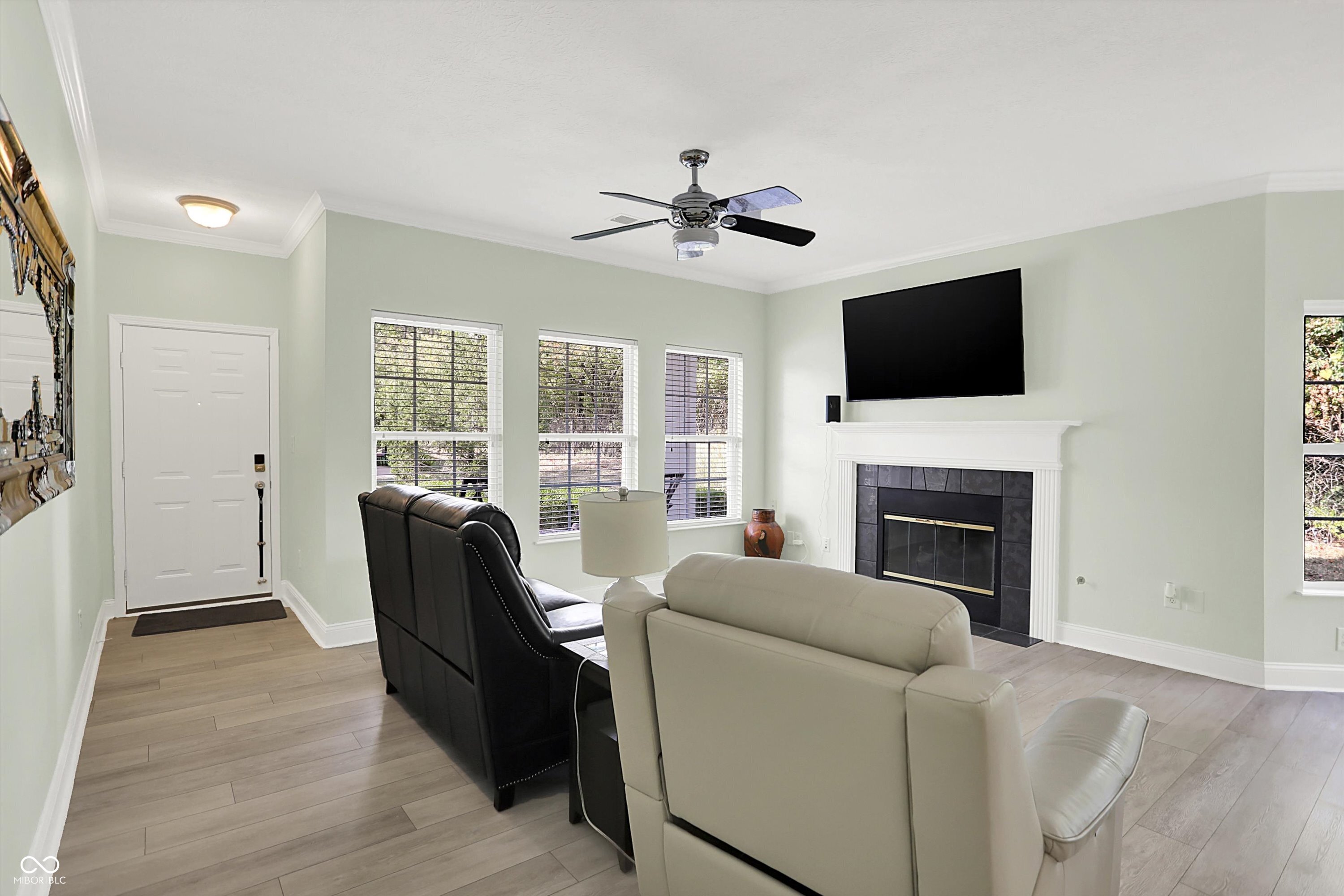 1160 Shadow Ridge Road Carmel, IN 46280 - Photo 7 of 54 Gallery Image 7