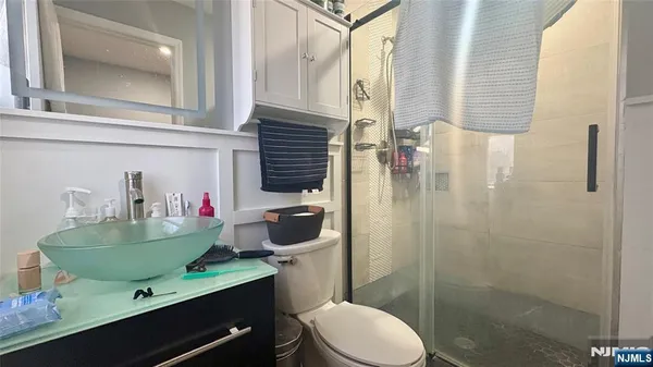 $3,000 | 19 Cleveland Avenue, Unit 3, Harrison, NJ 07029