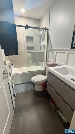 $3,000 | 19 Cleveland Avenue, Unit 3, Harrison, NJ 07029