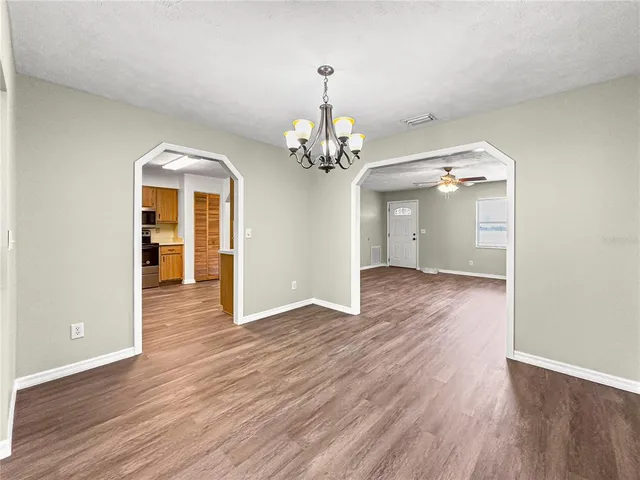 $254,800 | 10739 Southeast 44th Terrace, Belleview, FL 34420