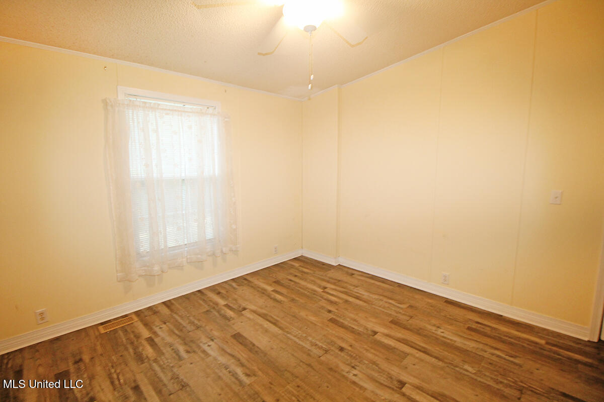 202 Howell Road Lucedale, MS 39452 - Photo 32 of 48 4 (5)