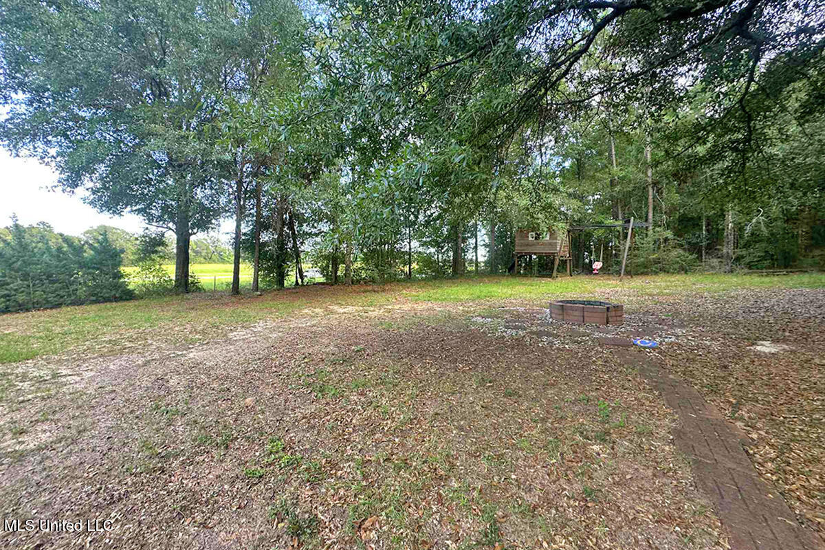 202 Howell Road Lucedale, MS 39452 - Photo 41 of 48 5 (9)