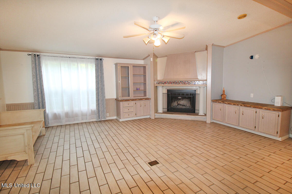 202 Howell Road Lucedale, MS 39452 - Photo 6 of 48 1 (6)