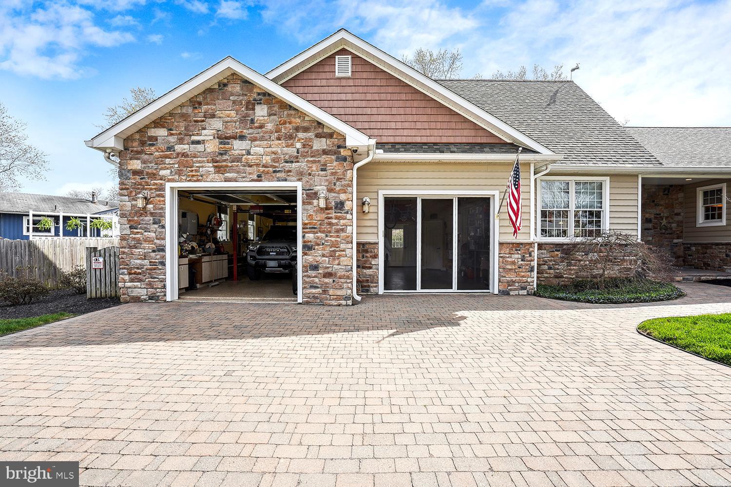103 Calvert Road Stevensville, MD 21666 - Photo 6 of 59 Deluxe 4-Car Garage for Auto Enthusiast!