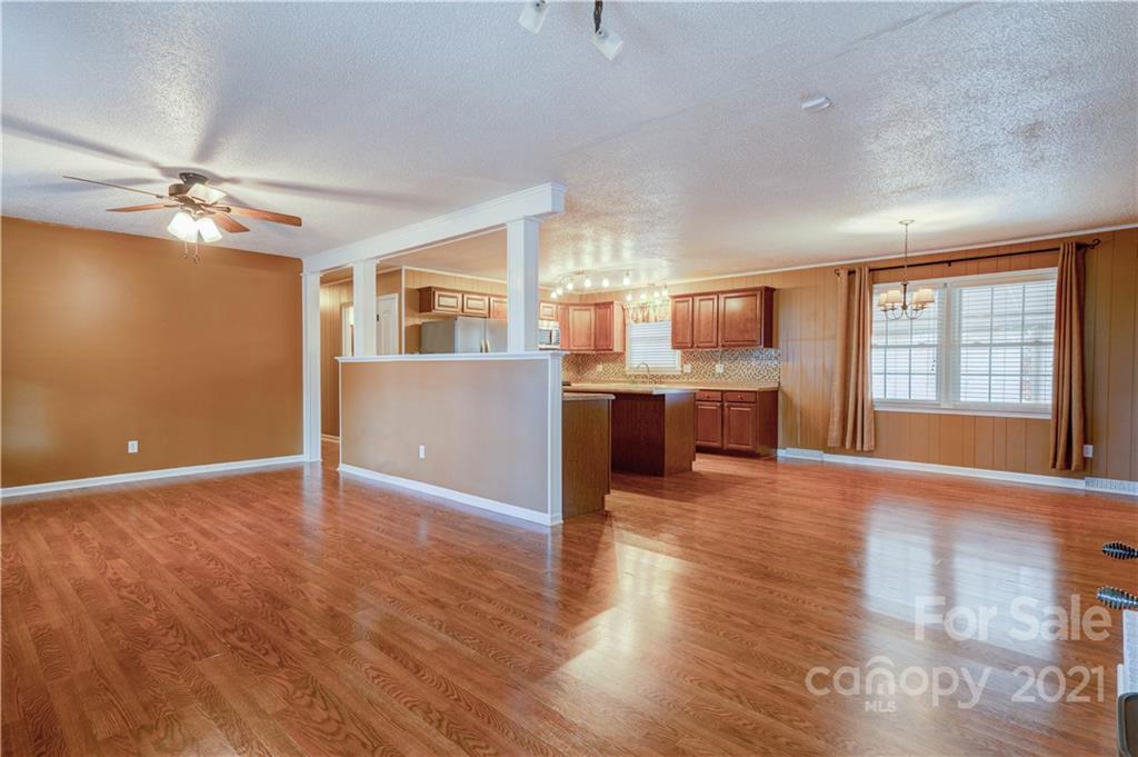 400 Rollingbrook Road Kings Mountain, NC 28086 - Photo 10 of 46 Gallery Image 10