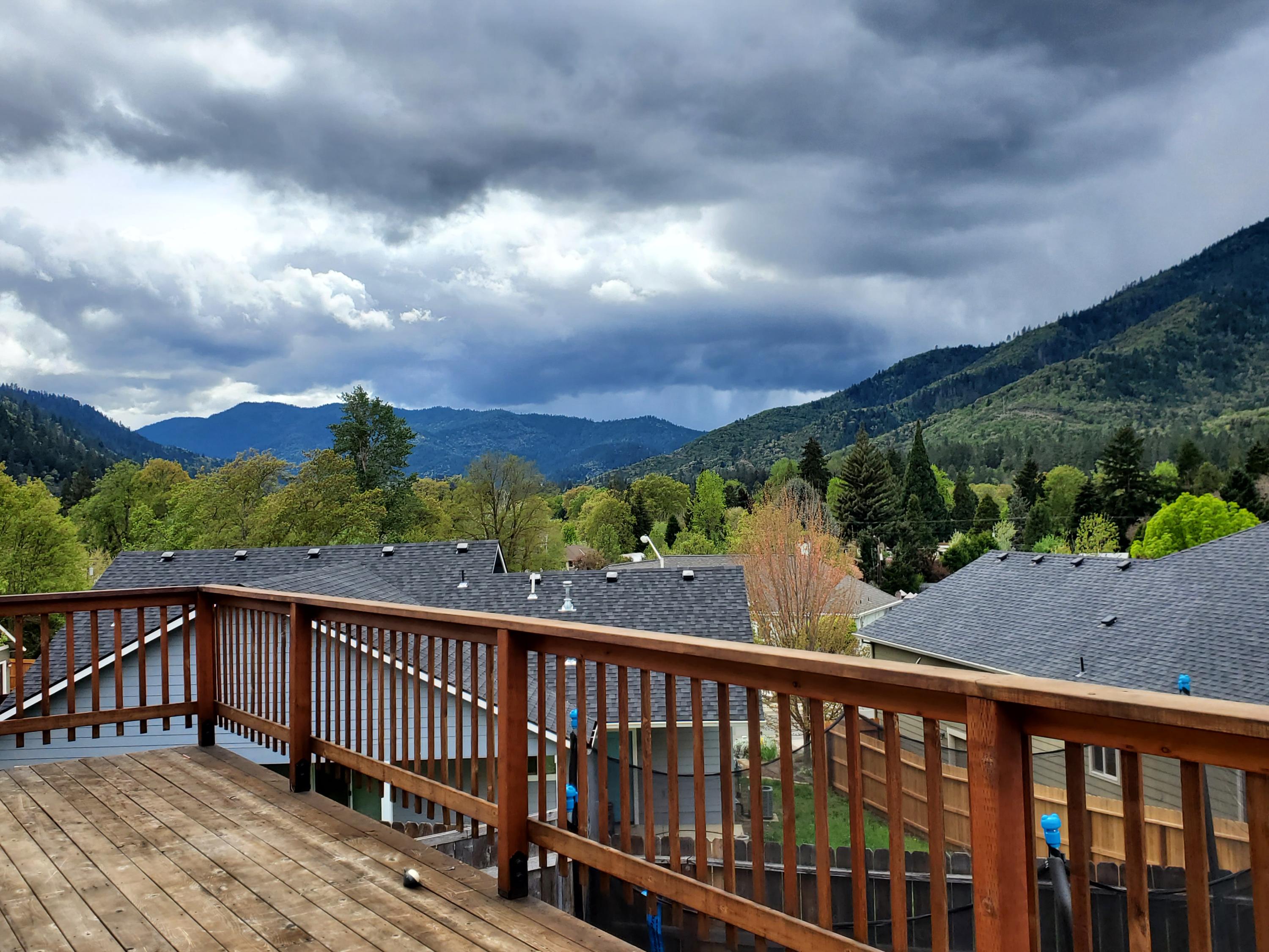 113 Cedar Ridge Terrace Rogue River, OR 97537 - Photo 3 of 39 20210425_154640