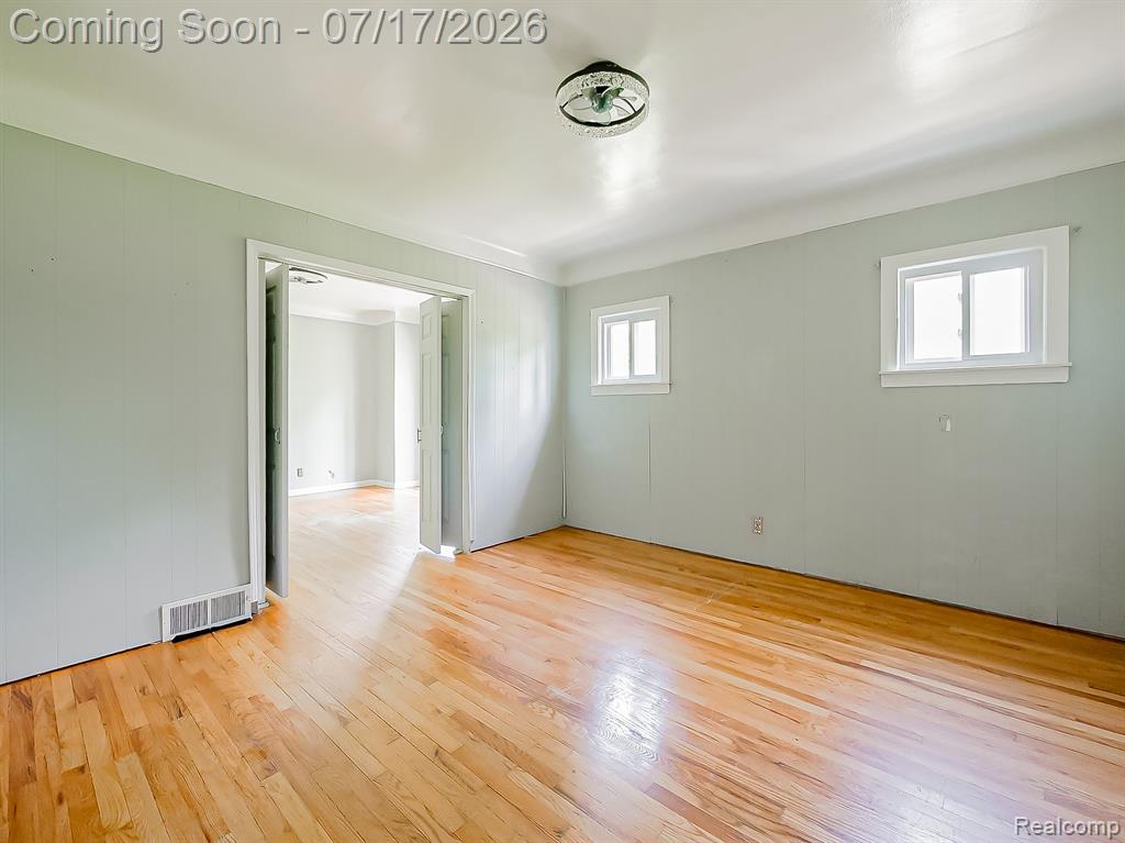 24850 West Nine Mile Road Southfield, MI 48033 - Photo 12 of 54