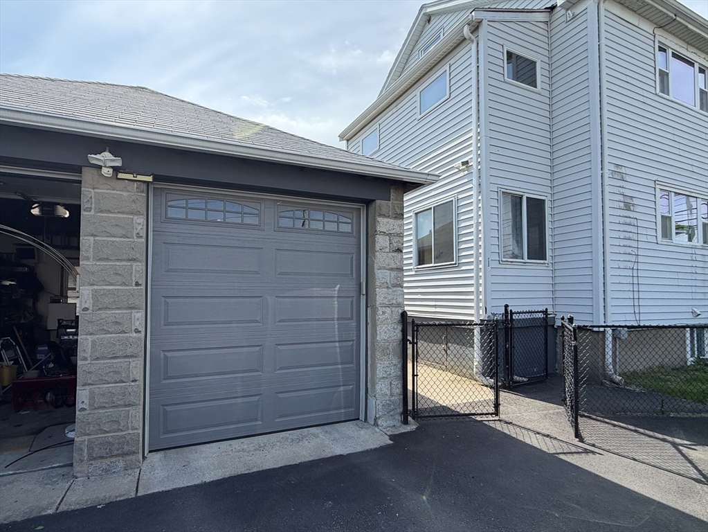 338 Riverside Avenue, Unit 2 Medford, MA 02155 - Photo 21 of 25