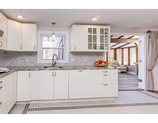 39 Ledgewood Road Framingham, MA 01701 - Photo 10 of 30 Gallery Image 10