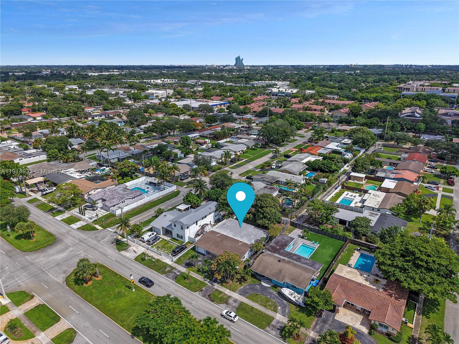 4721 West Park Road Hollywood, FL 33021 - Photo 4 of 34 an aerial view of residential houses with outdoor space