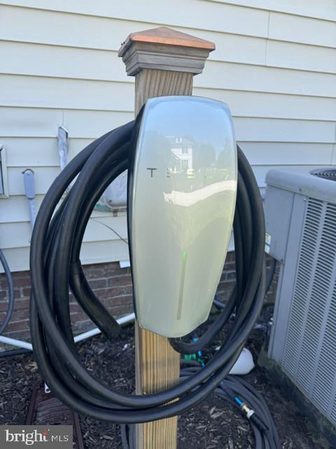 1109 Locust Street Cambridge, MD 21613 - Photo 45 of 55 Home Charging Station for Electric Vehicles