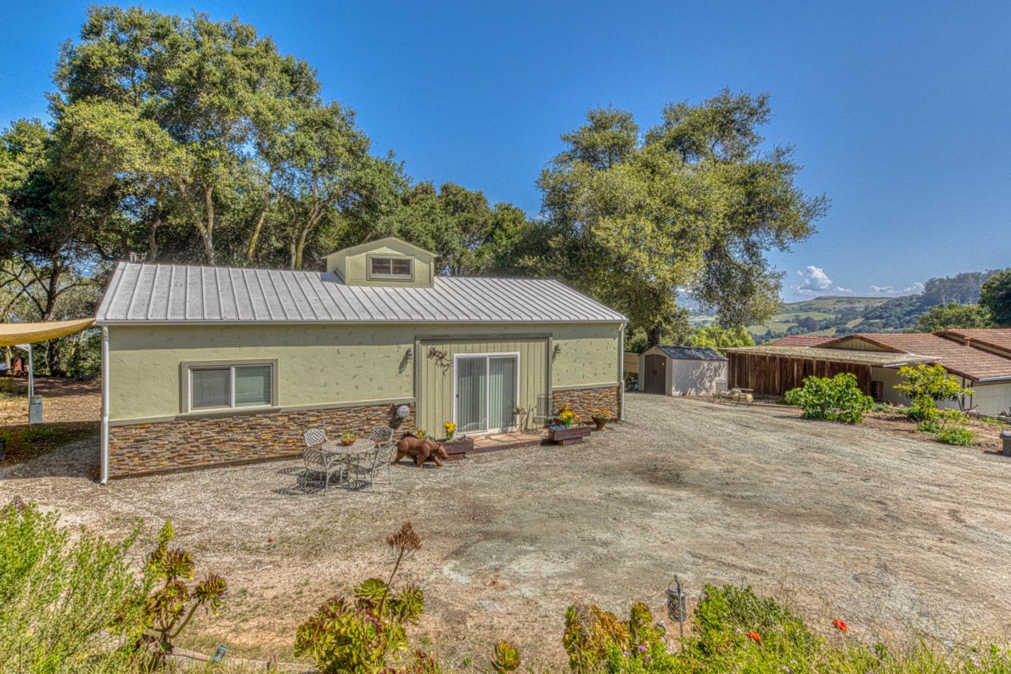 415 Carpenteria Road Aromas, CA 95004 - Photo 4 of 34