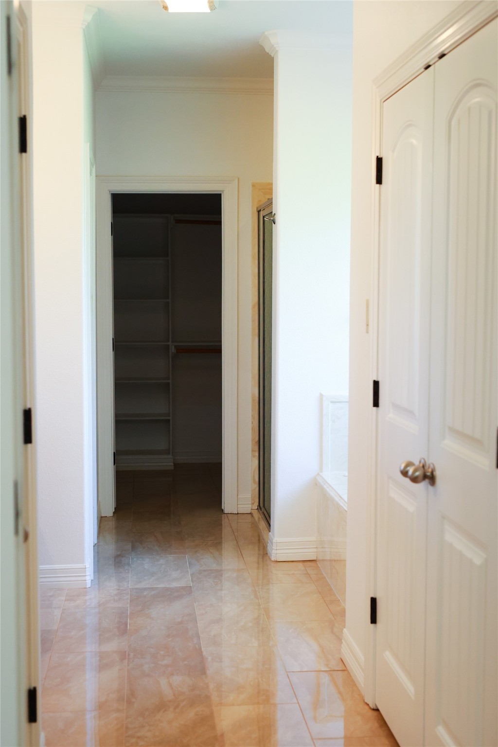 5468 Hogaboom Road Groves, TX 77619 - Photo 10 of 18 a view of an empty room