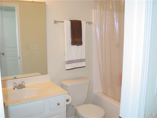 7672 Winners Edge Street Raleigh, NC 27617 - Photo 14 of 17 The other full bath upstairs.