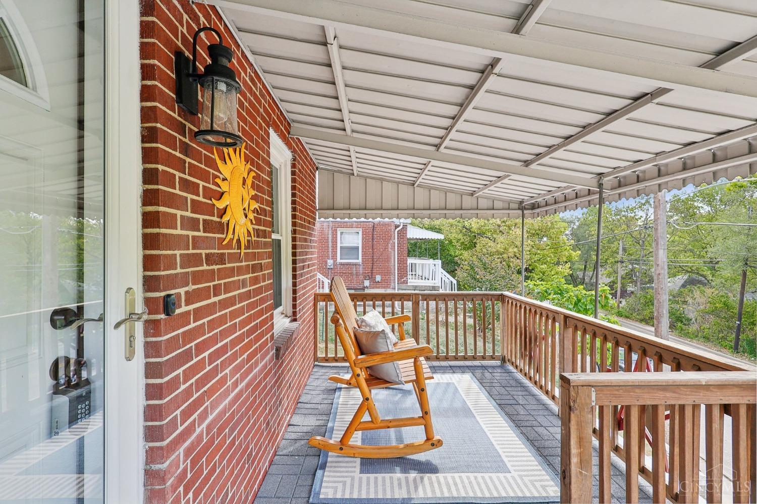 1524 Hunt Road Reading, OH 45215 - Photo 7 of 35 Gallery Image 7