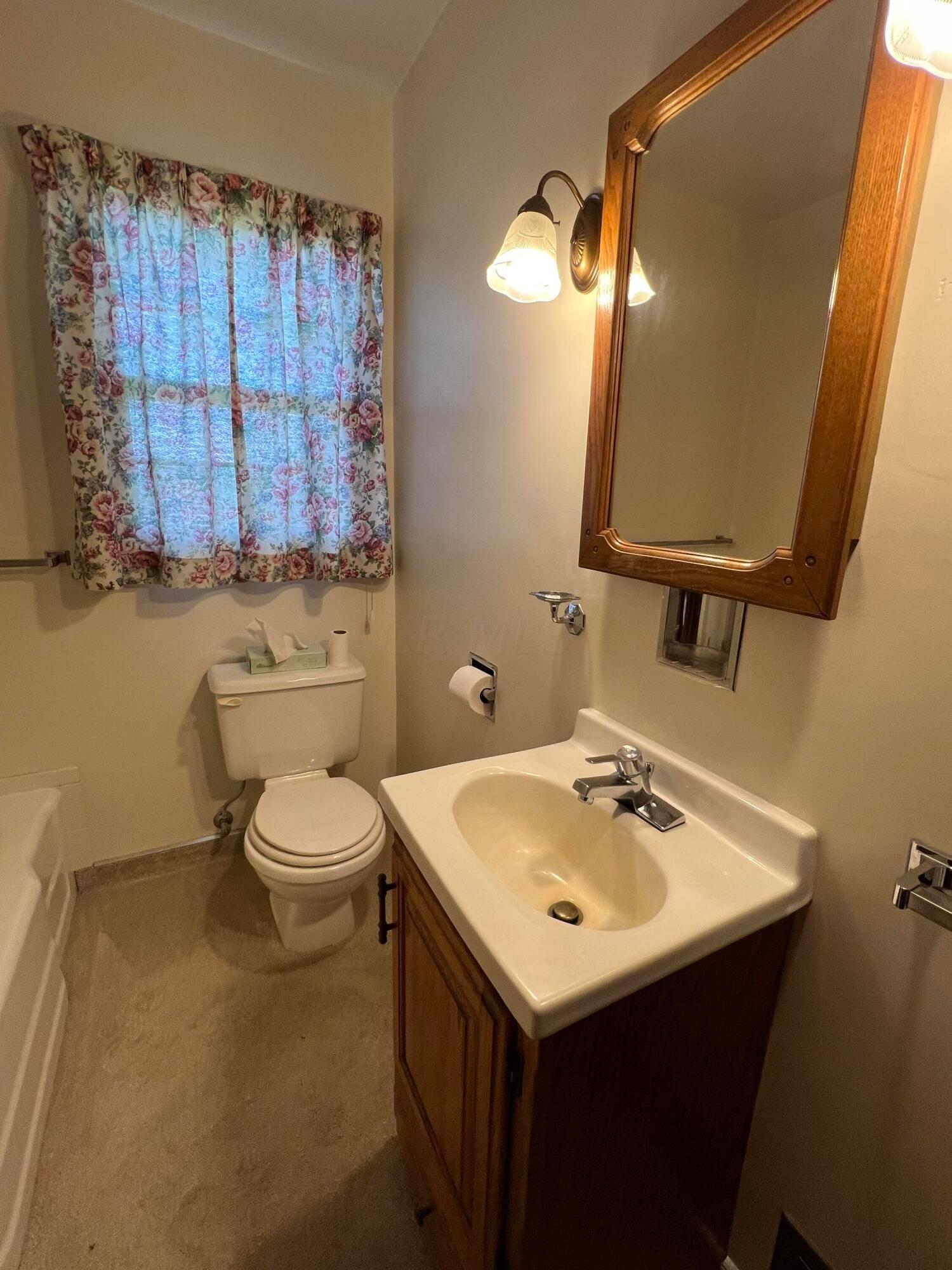 552 Northridge Road Circleville, OH 43113 - Photo 13 of 22 IMG_0807