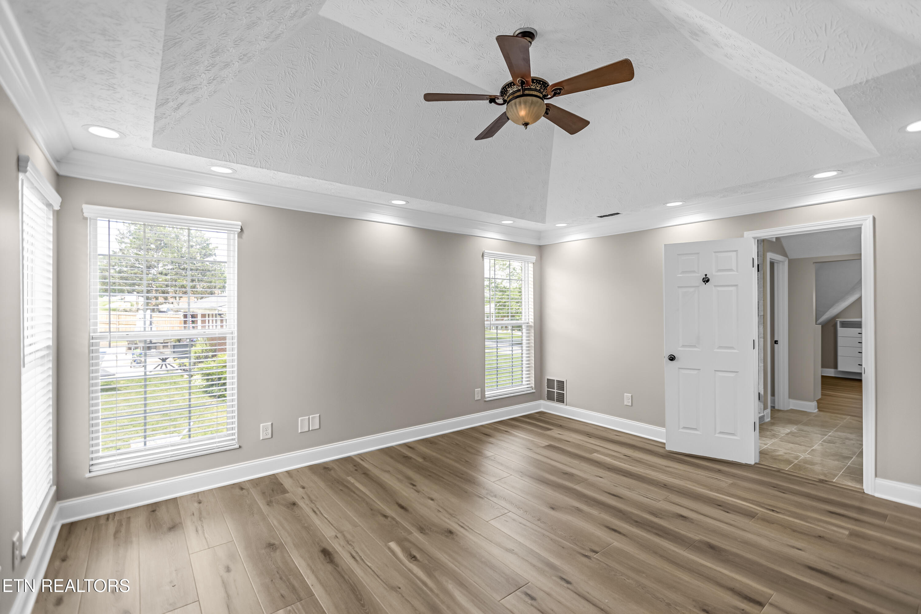 117 Mayview Drive Powell, TN 37849 - Photo 20 of 56 Photo Aug 10 2025, 2 39 41 AM