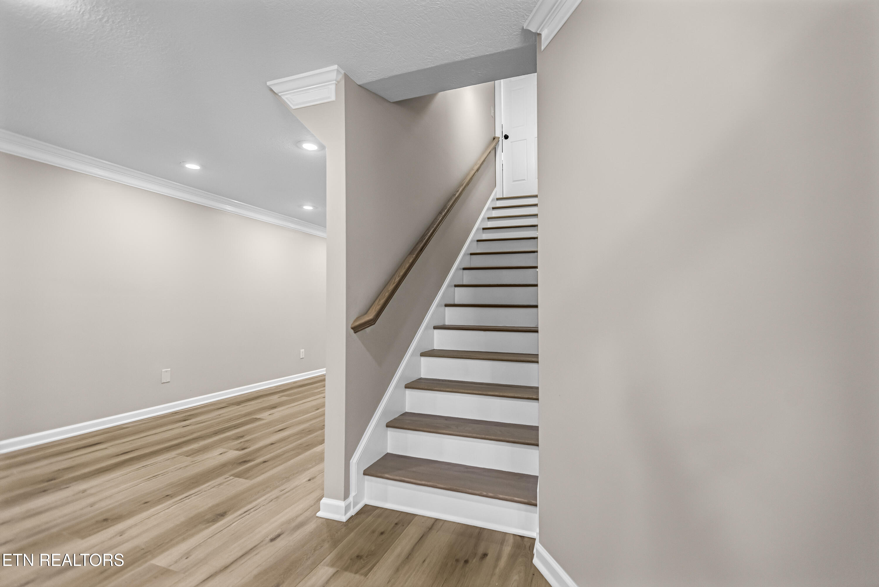 117 Mayview Drive Powell, TN 37849 - Photo 33 of 56 Photo Aug 10 2025, 2 17 13 AM