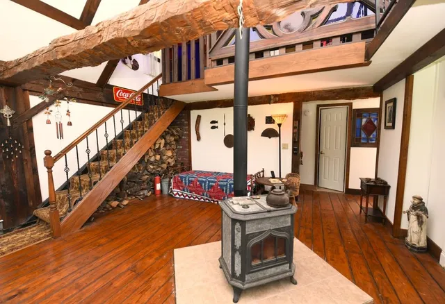 $475,000 | 104 Johnny Cake Hill Lane, Readsboro, VT 05350