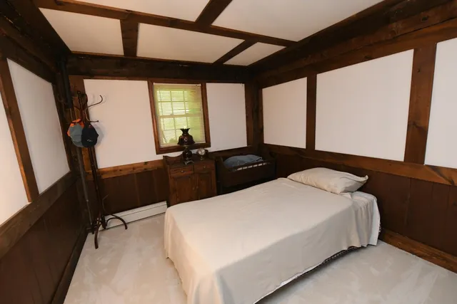 $475,000 | 104 Johnny Cake Hill Lane, Readsboro, VT 05350