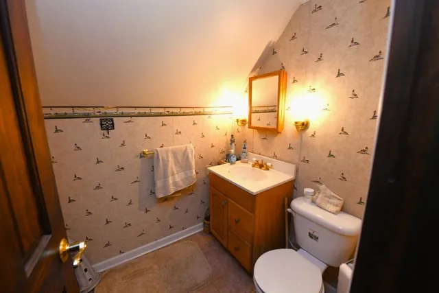 $475,000 | 104 Johnny Cake Hill Lane, Readsboro, VT 05350