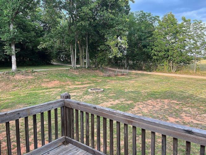 911 Lord Road Commerce, GA 30529 - Photo 14 of 20