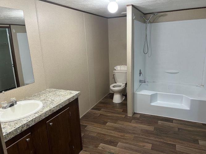 911 Lord Road Commerce, GA 30529 - Photo 8 of 20