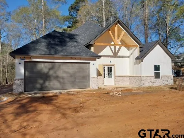 $386,000 | 1262 George Richey Road, Gladewater, TX 75647