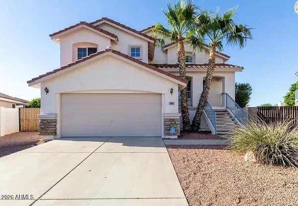 $2,095 | 12442 North 42nd Avenue, Phoenix, AZ 85029