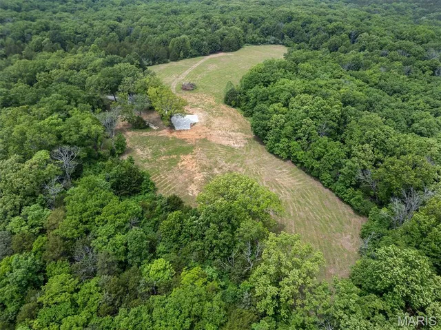 $410,000 | 4373 East Linda Lane, Robertsville, MO 63072