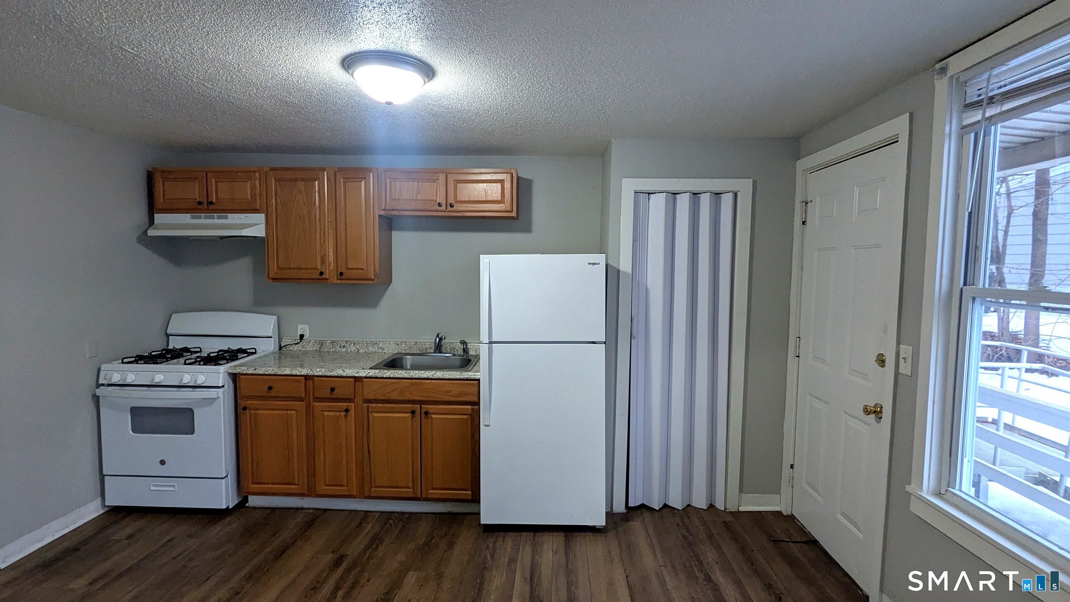 116 Old Foxon Road East Haven, CT 06513 - Photo 14 of 35 Gallery Image 14