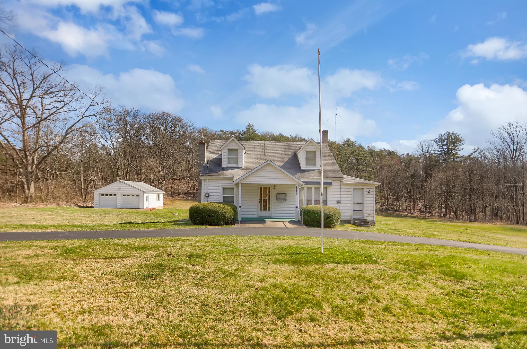 699 Buckwheat Road Millerstown, PA 17062 - Photo 3 of 55 Gallery Image 3