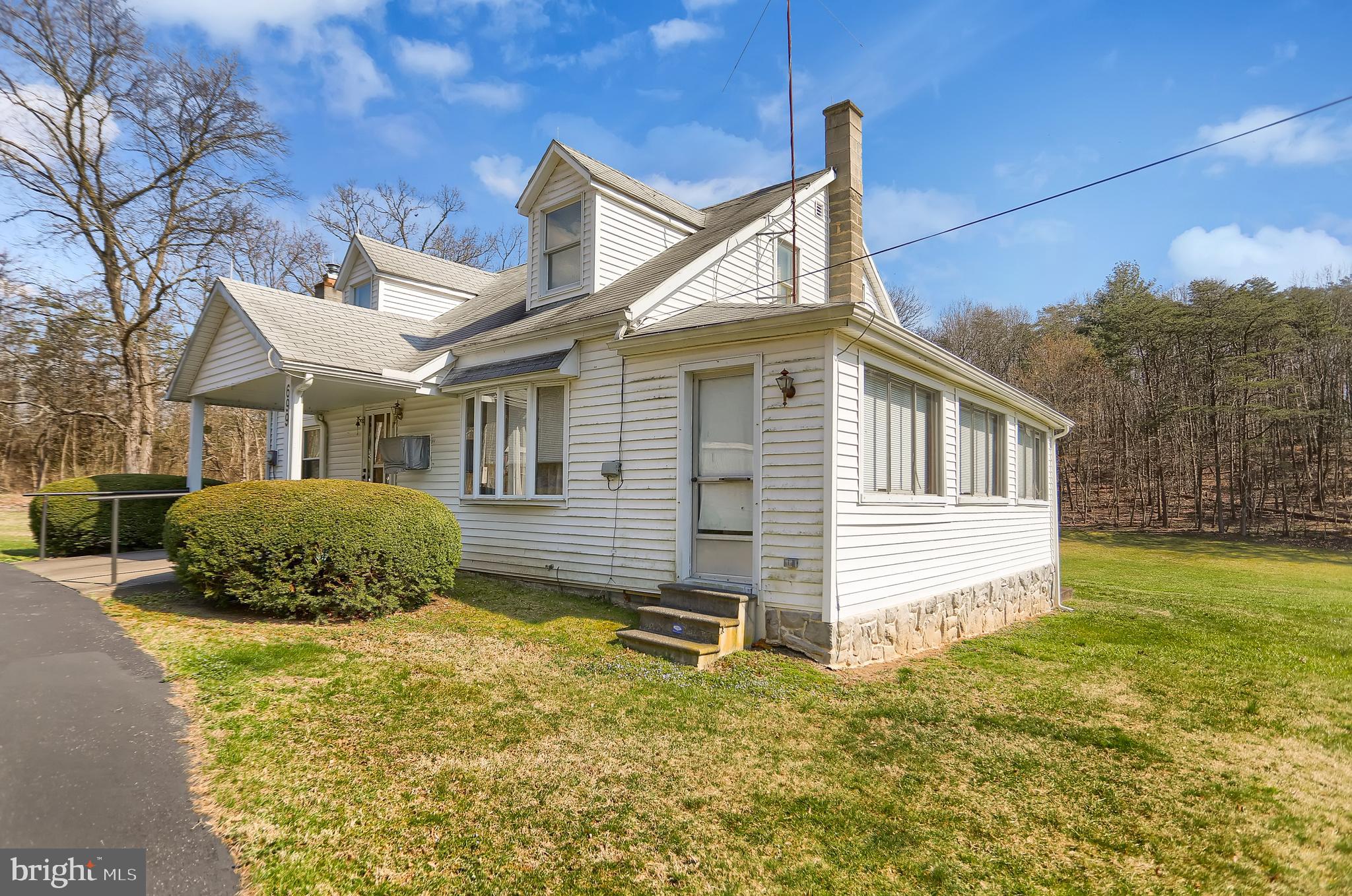 699 Buckwheat Road Millerstown, PA 17062 - Photo 6 of 55 Gallery Image 6