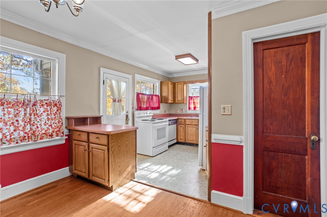 6800 Bethlehem Road Henrico, VA 23228 - Photo 5 of 25 Kitchen with white appliances, light countertops,