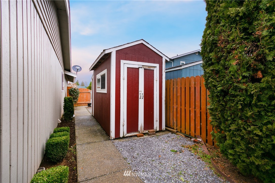424 Cascade Way Lynden, WA 98264 - Photo 30 of 34 Gallery Image 30
