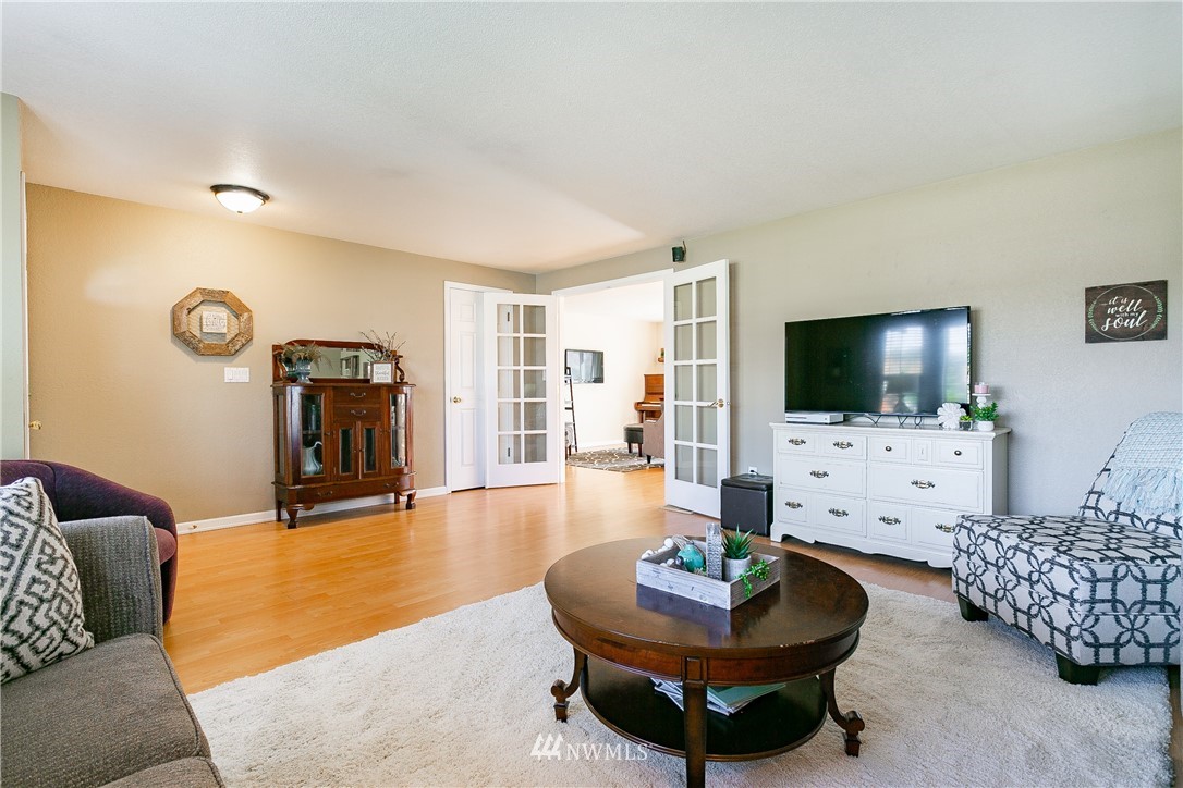 424 Cascade Way Lynden, WA 98264 - Photo 5 of 34 Gallery Image 5