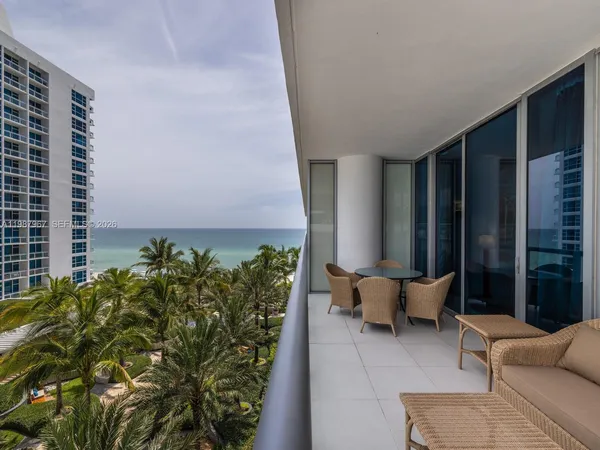 $8,500 | 6799 Collins Avenue, Unit 501, Miami Beach, FL 33141