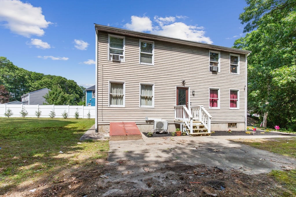 71 Dwinell Road Taunton, MA 02780 - Photo 1 of 32
