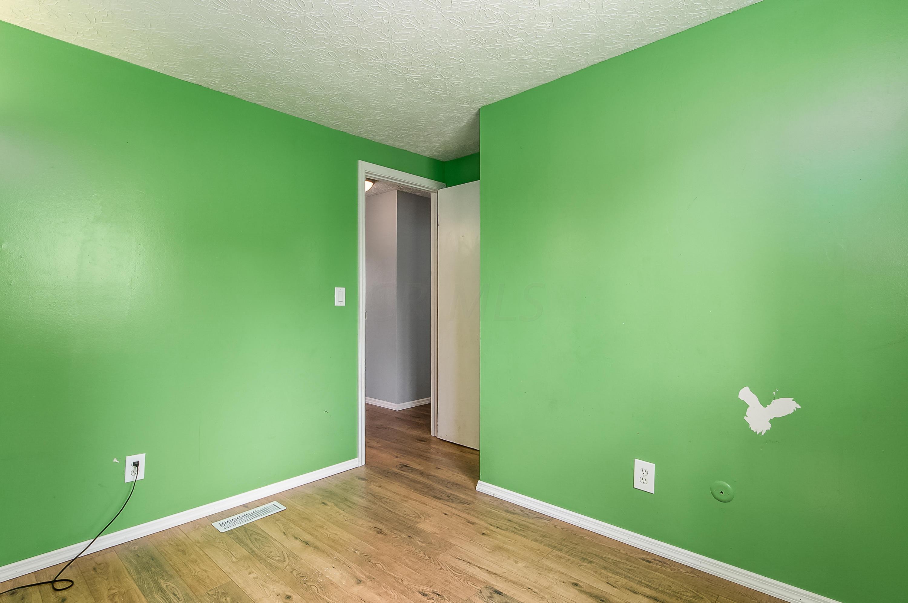 1769 Ripplebrook Road Columbus, OH 43223 - Photo 15 of 31 Gallery Image 15