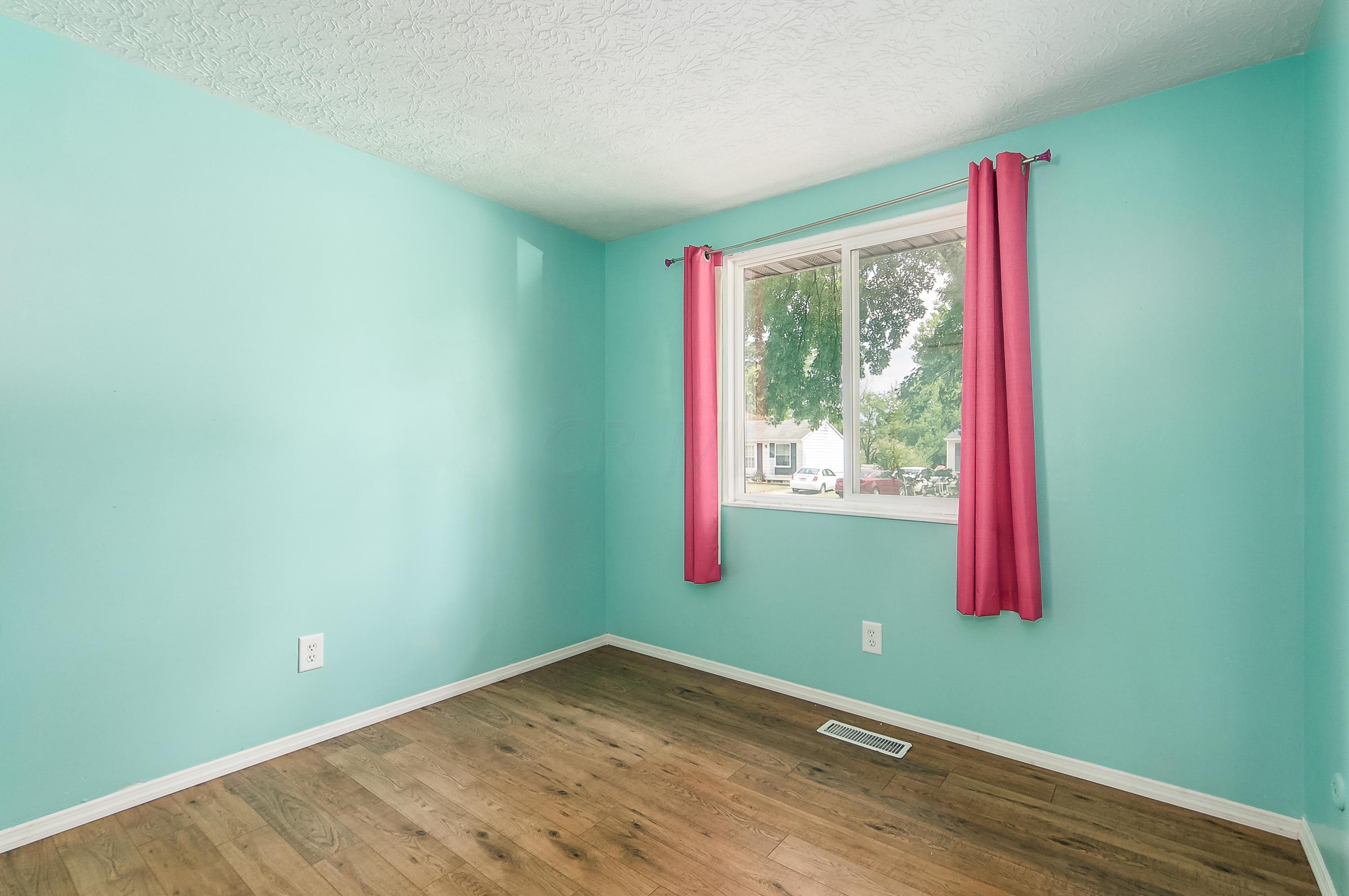 1769 Ripplebrook Road Columbus, OH 43223 - Photo 19 of 31 Gallery Image 19