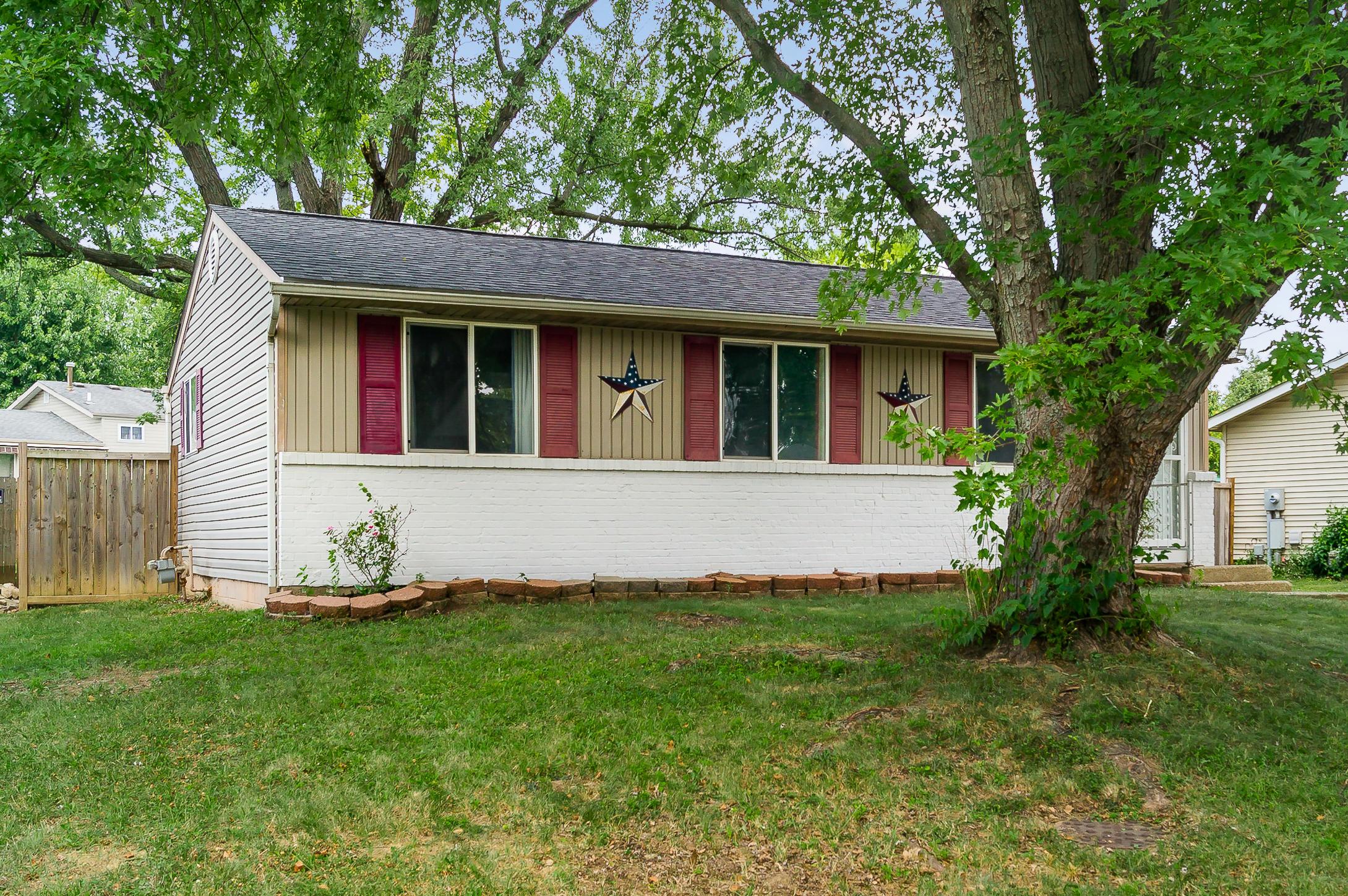 1769 Ripplebrook Road Columbus, OH 43223 - Photo 2 of 31 Gallery Image 2