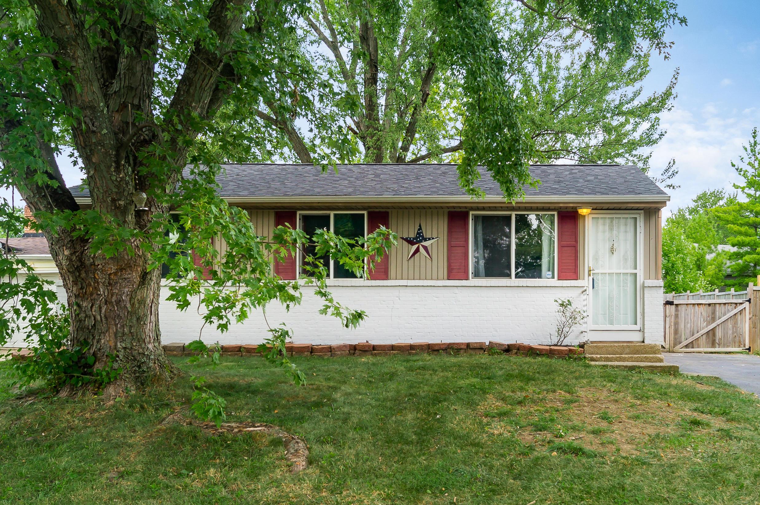 1769 Ripplebrook Road Columbus, OH 43223 - Photo 3 of 31 Gallery Image 3