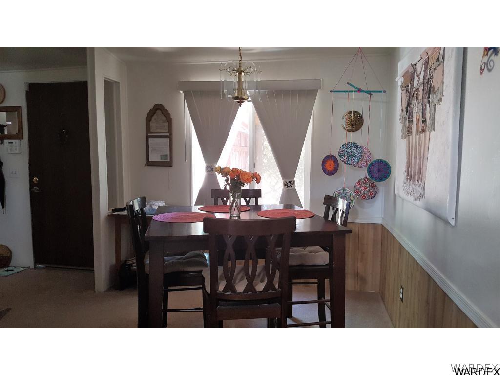 749 South Lochiel Road Golden Valley, AZ 86413 - Photo 17 of 32 Dining area off kitchen